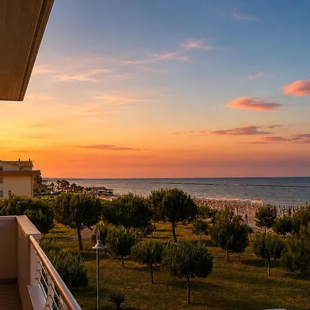 Immobiliare La Rosetana - Residenza L'onda Roseto Degli Abruzzi